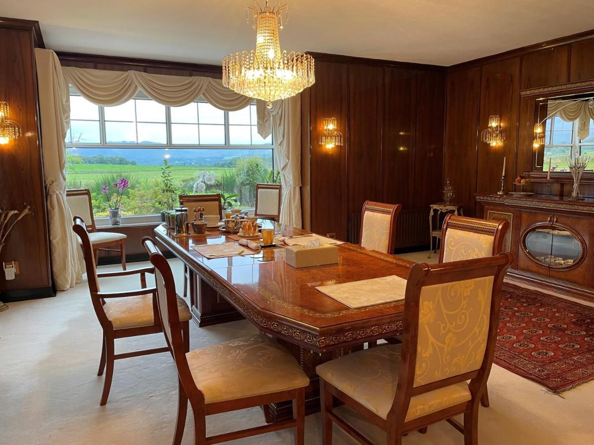 Finn Village - Loch Lomond Villa B&B - Black Room With Jacuzzi-Style Bath 글라스고 외부 사진