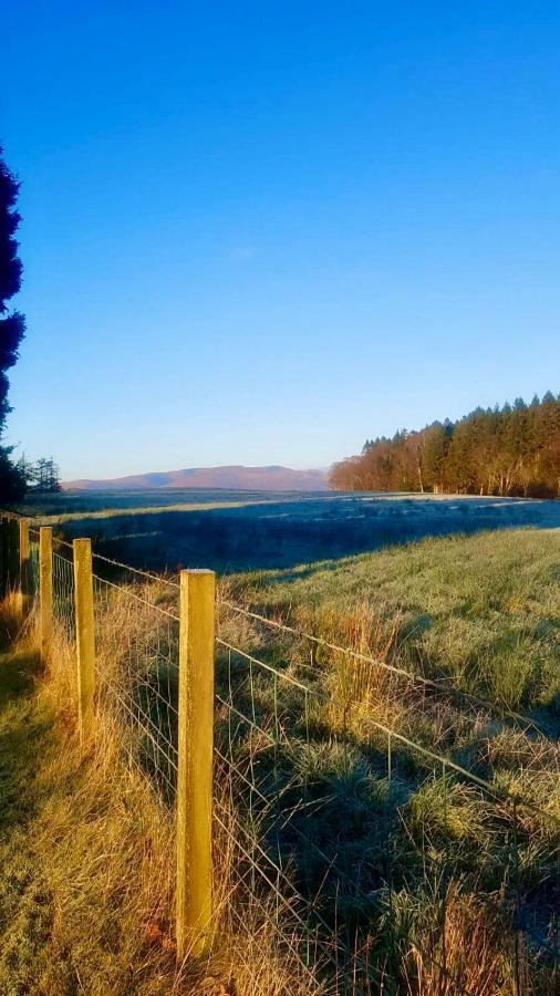 Finn Village - Loch Lomond Villa B&B - Black Room With Jacuzzi-Style Bath 글라스고 외부 사진
